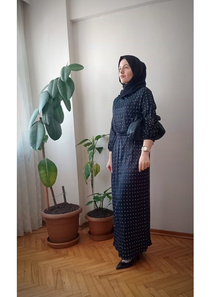 Puantiyeli Elbise Kumaşı Saten Standart BEDEN38-42 modelleri