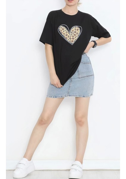 Sevgililer Günü Için Özel Tasarım Leopar Kalp Baskılı T-Shirt - Siyah