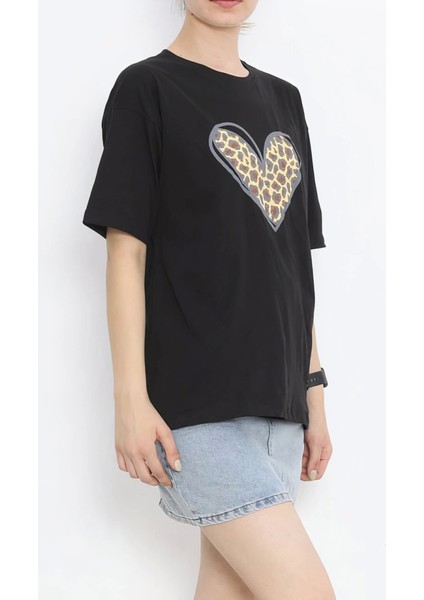 Sevgililer Günü Için Özel Tasarım Leopar Kalp Baskılı T-Shirt - Siyah fiyatları