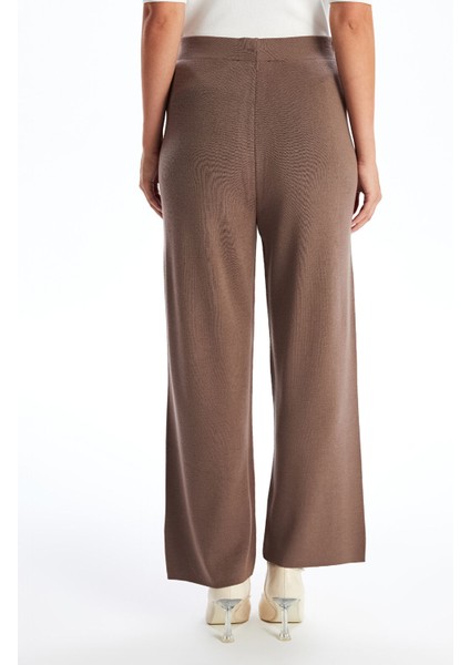 Yeni Sezon Beli Lastikli Düz Geniş Paça Kadın Triko Pantolon fırsatları