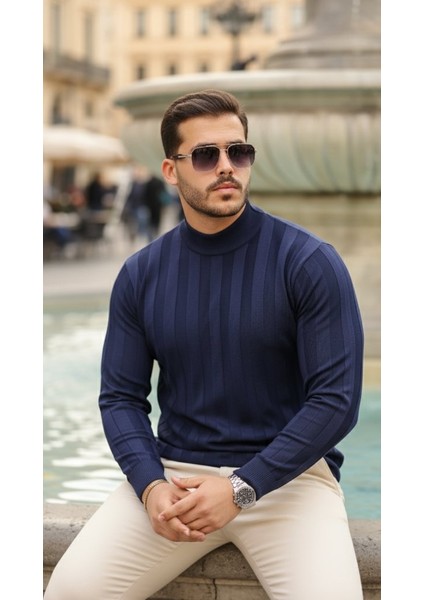 Erkek Yarım Balıkçı Yaka Kabartma Desenli Triko fırsatları