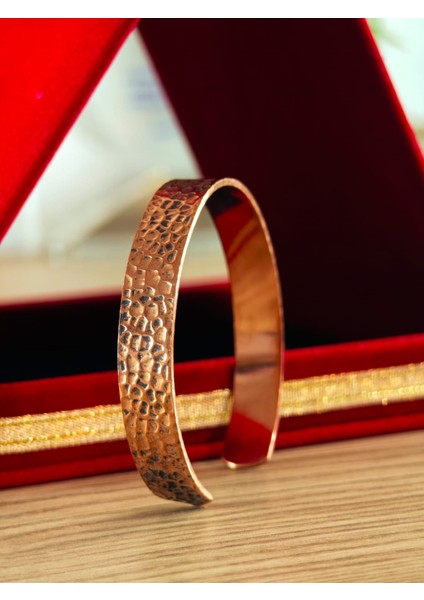 Saf Bakır Bileklik El Yapımı Üzerinde Özel Tasarımlar