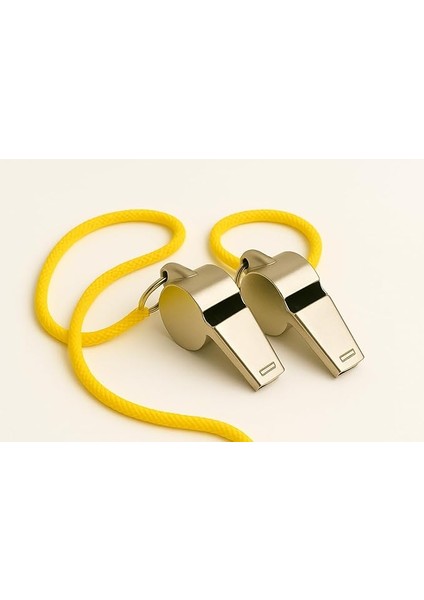 Store Profesyonel Metal Hakem ve Acil Durum Düdüğü – Yüksek Sesli, Dayanıklı Paslanmaz Çelik, Sarı Askı Ipliği ile – Spor, Arama Kurtarma ve Deprem Çantası Için Uygun (2 Adet)