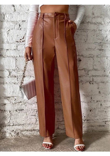 Kadın Önden Fermuarlı Cepli Geniş Kesim Lame Deri Pantolon fırsatları