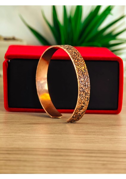 Saf Bakır Bileklik El Yapımı Üzerinde Özel Tasarımlar