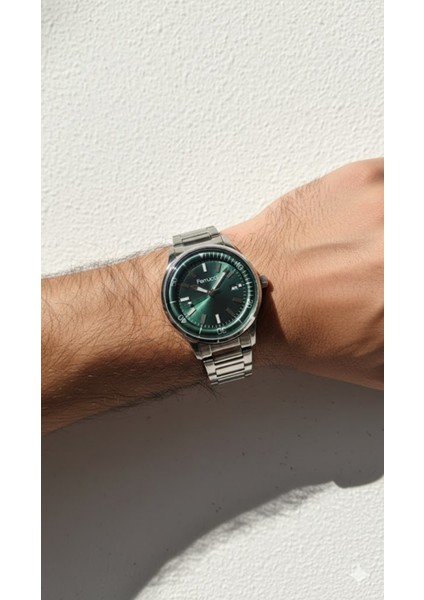 Erkek Kol Saati Gümüş Renk, Yeşil Kadran - Şık Metal Kordon, 2 Yıl Garantili modelleri
