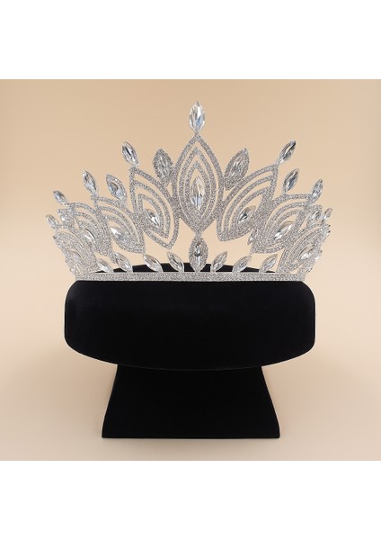 Parlayan Asalet Tacı