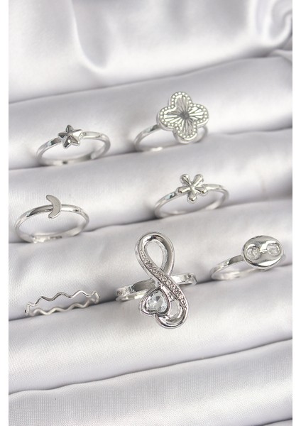 Pirinç Gümüş Renk Yonca Figür Sonsuzluk Zirkon Taşlı Kalp Detay Kadın Yüzük Kombini Öğretmenler Sevgililer Kadınlar ve Anneler Günü Hediyesi