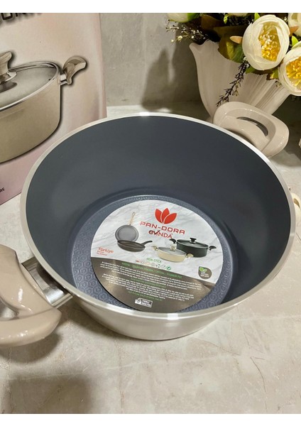 Pan-Dora Swiss Crystal 24CM Derin Tencere fiyatları