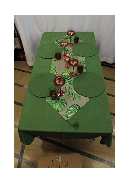 Yaprak Deve Tabanı Desenli Siyah Arka Plan Baskılı Runner Servis 40X150 cm fiyatları