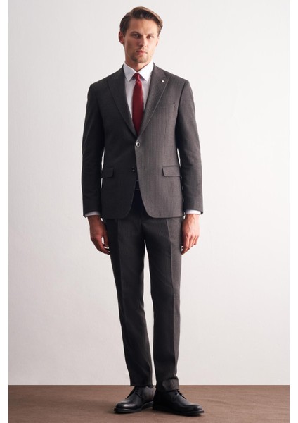 Koyu Antrasit Kırlangıç Yaka Çizgili Desen Kruvaze Esnek 6 Drop Slim Fit Classic Takım Elbise 1001255165