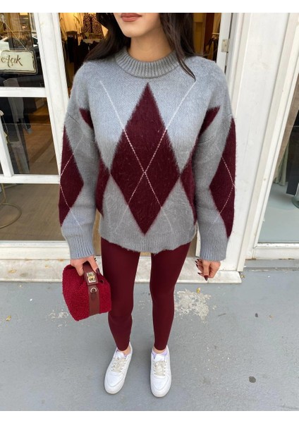 Geniş Baklava Dilim Kazak