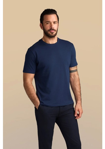 Bisiklet Yaka Regular Fit Süprem Pamuk Tişört