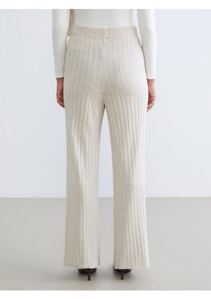 Yeni Sezon Beli Lastikli Geniş Paça Kadın Triko Pantolon fırsatları