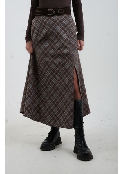 Kahve Gri Kemerli Yırtmaçlı Ekose Etek modelleri