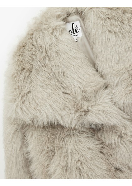 Geniş Yaka Oversize Suni Kürk Ceket indirimleri