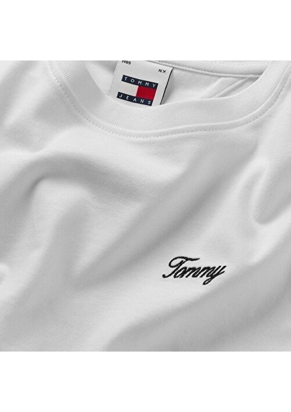 Tommy Jeans Kadın Regular Fit T-Shırt modelleri