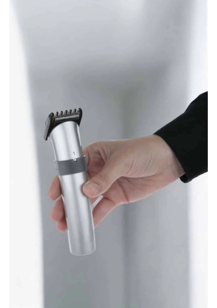 Bfs 4 Taraklı Profesyonel Şarjlı Saç ve Sakal Kesme Tıraş Makinesi Seti fırsatları