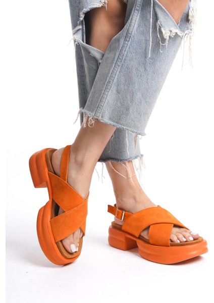 Latte Kadın Deri Sandalet