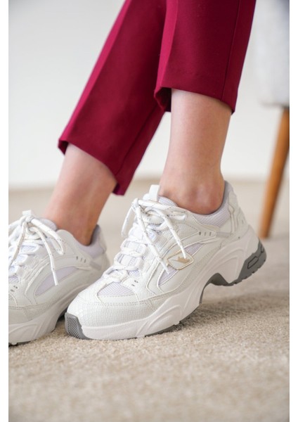 Vexa Bağcıklı Fileli Kadın Spor Ayakkabı