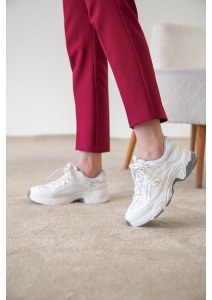 Vexa Bağcıklı Fileli Kadın Spor Ayakkabı fırsatları