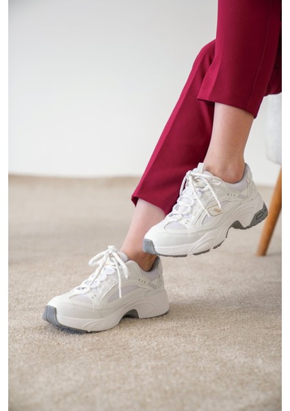Vexa Bağcıklı Fileli Kadın Spor Ayakkabı