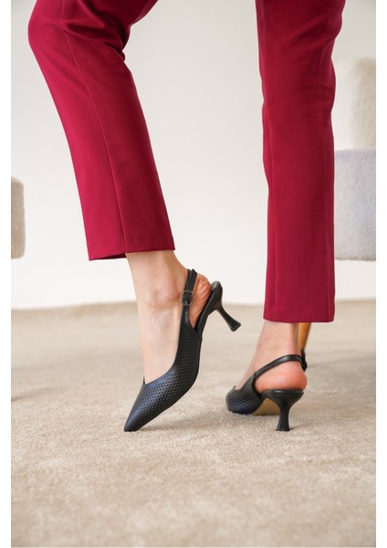 Lassie Arkası Açık Lazer Delikli Kadın Topuklu Ayakkabı indirimleri