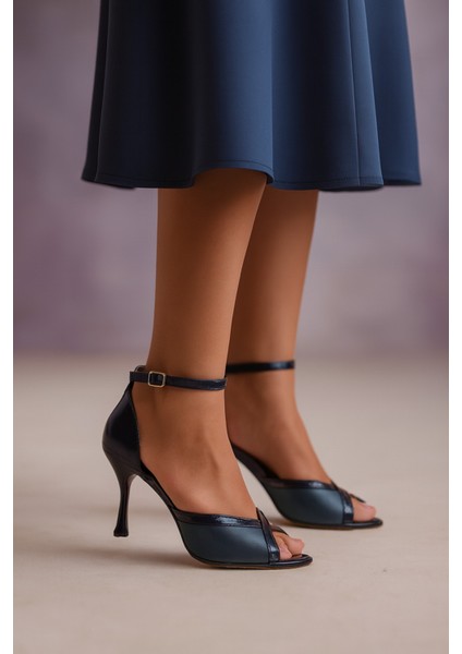 Noire Bilekten Bağlamalı Kadın Topuklu Ayakkabı
