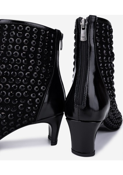 Kadın Hakiki Deri Siyah Topuklu Bot 35 2965 Bn Bot SK25-26 Sıyah fırsatları