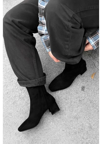 Jornel Kadın Topuklu Streç Bot Siyah Süet