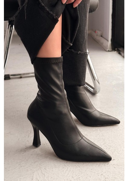 Jedaws Mat Deri Ince Topuklu Çorap Bot Siyah