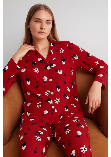 Mickey Desenli Kırmızı %100 Pamuk – Rahat ve Şık Milan Kumaş