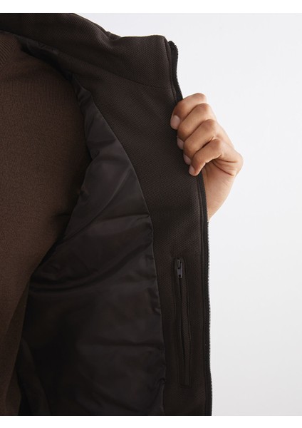 Yeni Sezon Slim Fit Dik Yaka Erkek Şişme Yelek fırsatları