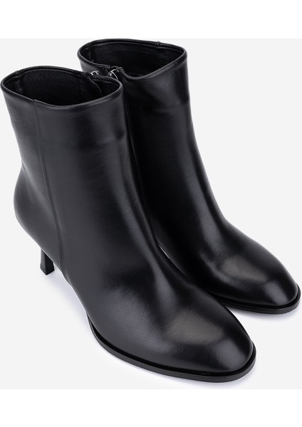 Kadın Hakiki Deri Siyah Deri Topuklu Bot 492 60551 Bn Bot SK25-26 Sıyah Derı fiyatları