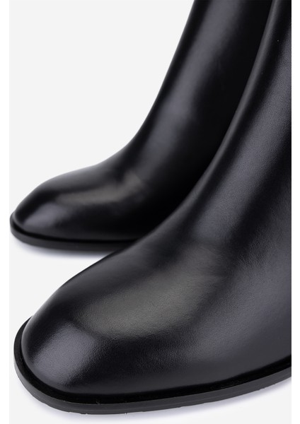 Kadın Hakiki Deri Siyah Deri Topuklu Bot 492 60551 Bn Bot SK25-26 Sıyah Derı modelleri