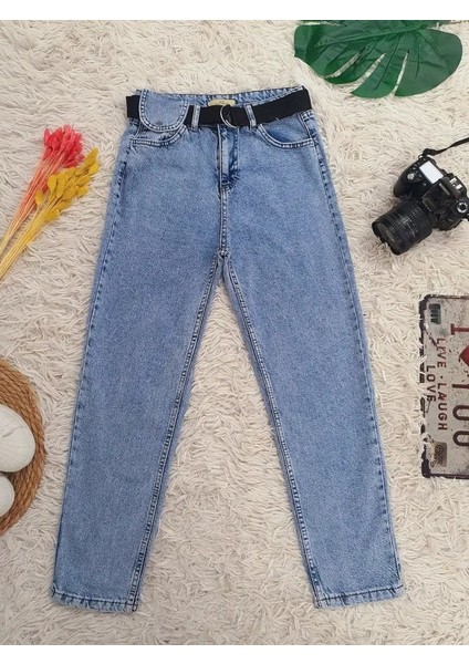 Metal Tokalı Kemerli Çıt Çıt Detaylı Kot Pantolon -Açık Mavi