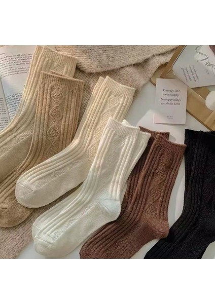 6'lı Kışlık Kalın Alpaka Yün Kabartma Detaylı Soket Çorap Set