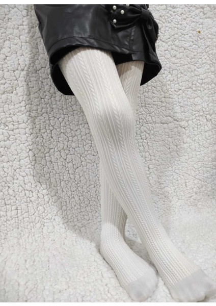 Örgü Desenli Kız Çocuk Orta Kalın Mevsimli Külotlu Çorap - Taş Rengi