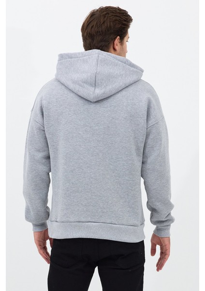 Erkek Oversize Pamuklu Kanguru Cepli Basic 3 Iplik Nakışlı Kapüşonlu Sweatshirt Gri - M