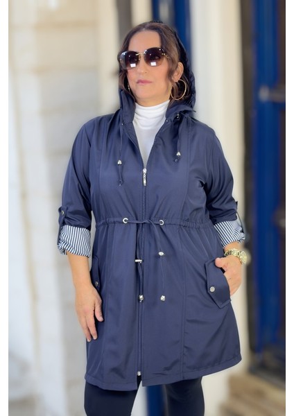 Çıkartılabilir Kapşonlu Katlanabilir Kol Detay Bonded Kumaş Ekstra Büyük Beden Trençkot modelleri