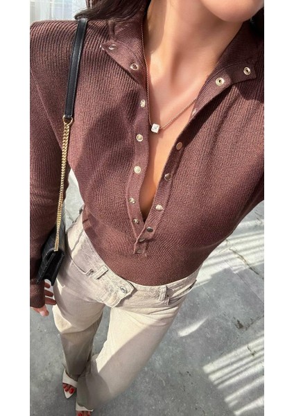 Çıtçıtlı Boğazlı Kazak