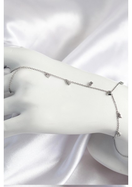 Pirinç Zirkon Taşlı Sallantılı Model Gümüş Renk Kadın Şahmeran