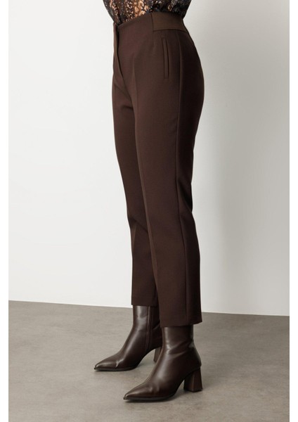 1111 Ekol Pantolon fırsatları