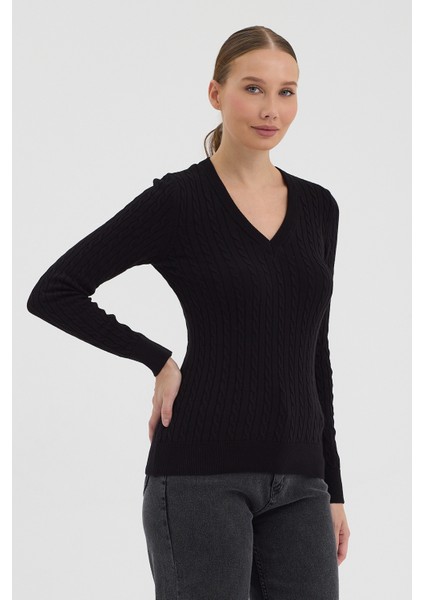 Kadın Saf %100 Pamuk Siyah V Yaka Saç Örgü Triko Kazak – Örgü Desenli fiyatları