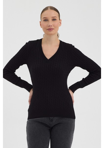 Kadın Saf %100 Pamuk Siyah V Yaka Saç Örgü Triko Kazak – Örgü Desenli