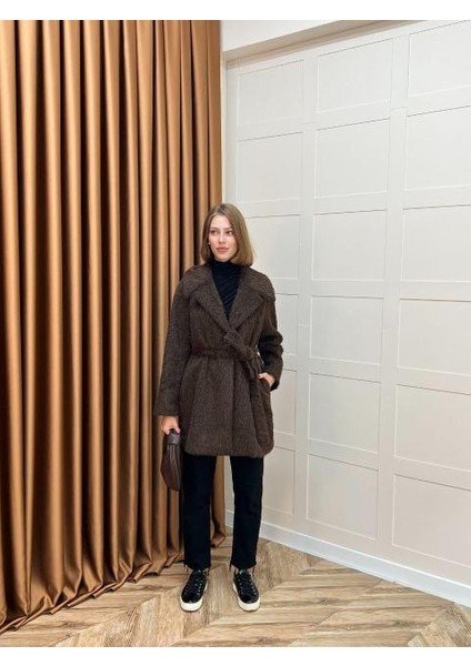 5523 Stilife Tüylü Yakalı Kaban fırsatları