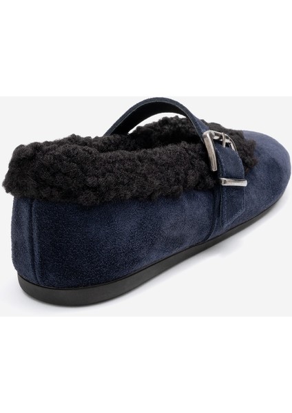 Guın Lacivert Süet Hakiki Deri Peluş Detaylı Kemerli Kadın Babet Ayakkabı indirimleri