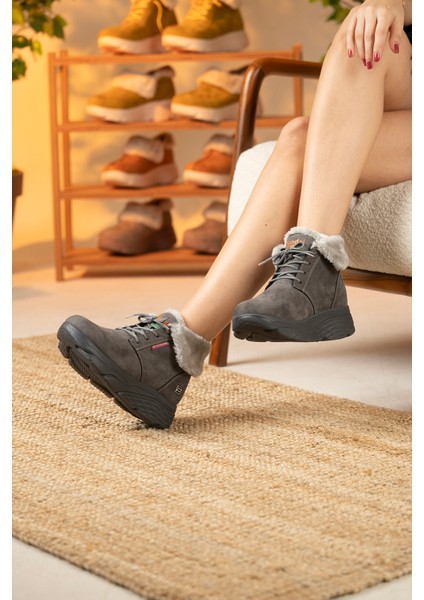 Kadın Süet Kürklü Kısa Spor Bot SS001-0478 Füme fırsatları