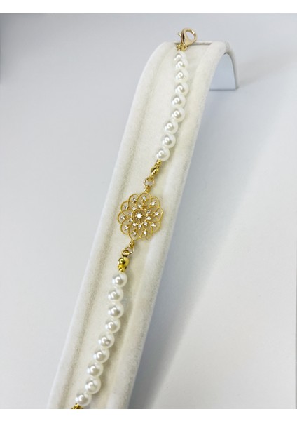 Zirkon Taşlı Çiçek Figürlü Inci Bileklik fiyatları