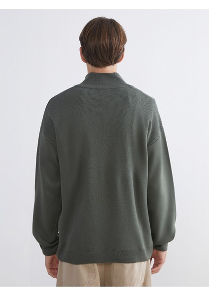 Yeni Sezon Dik Yaka Uzun Kollu Erkek Triko Kazak fırsatları